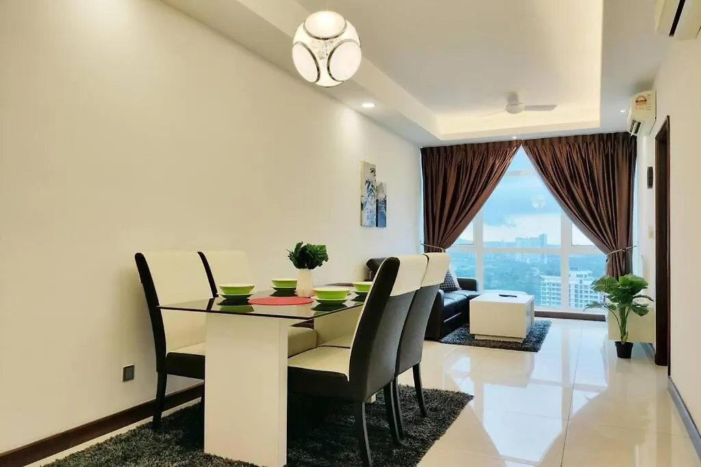 Delight Homestay Paragon Residences Johor Bahru